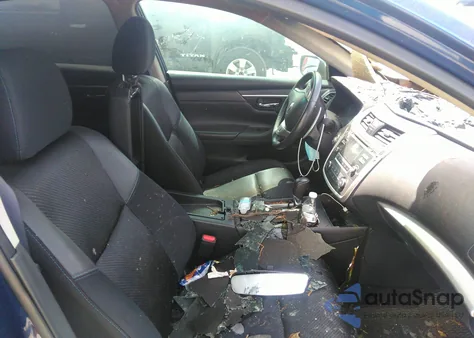 2017 Nissan Altima 2.5 Sr z USA, uszkodzony, nr VIN 1N4AL3AP4HN318684